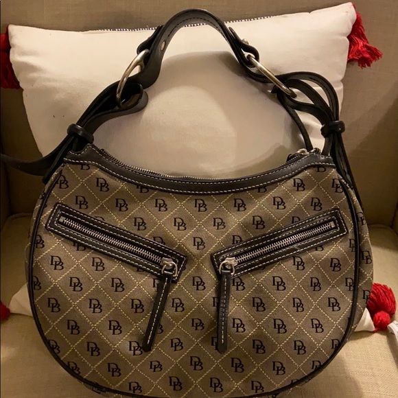 Dooney & bourke Purse - Picture 1 of 2